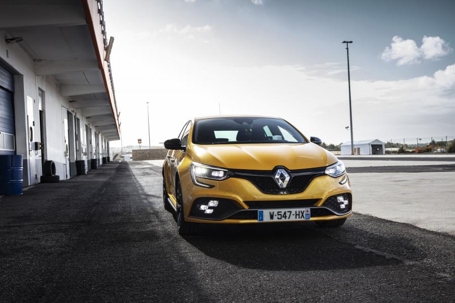  Renault Megane R.S. Trophy 2018 года  (WW) (фото 45 из 65)